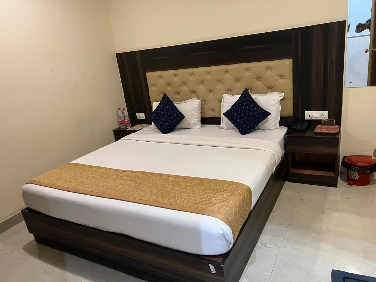 Ivy Plaza Luxury 4* New Delhi